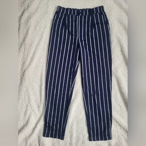 Cute Forever 21 Pants Medium